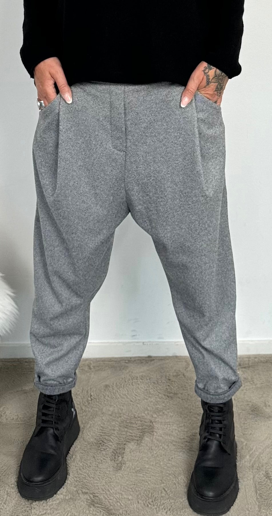 Baggy pants with side stripes "Rony" - grey