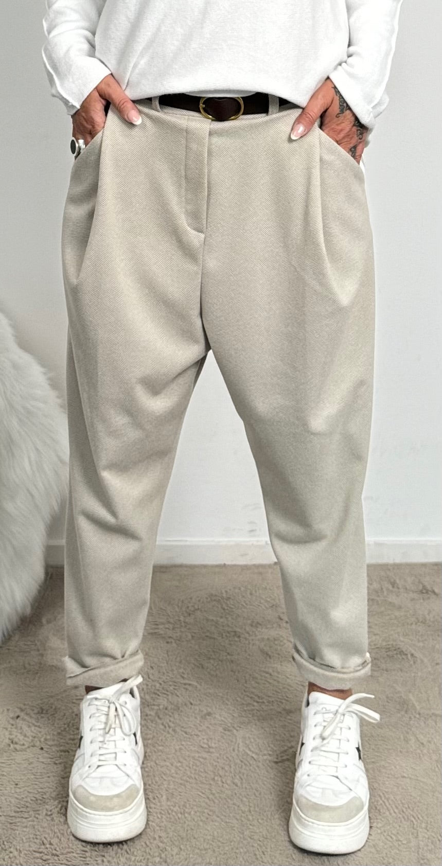 Baggy pants with side stripes "Rony" - beige (delivery date approx. October 8, 2024)