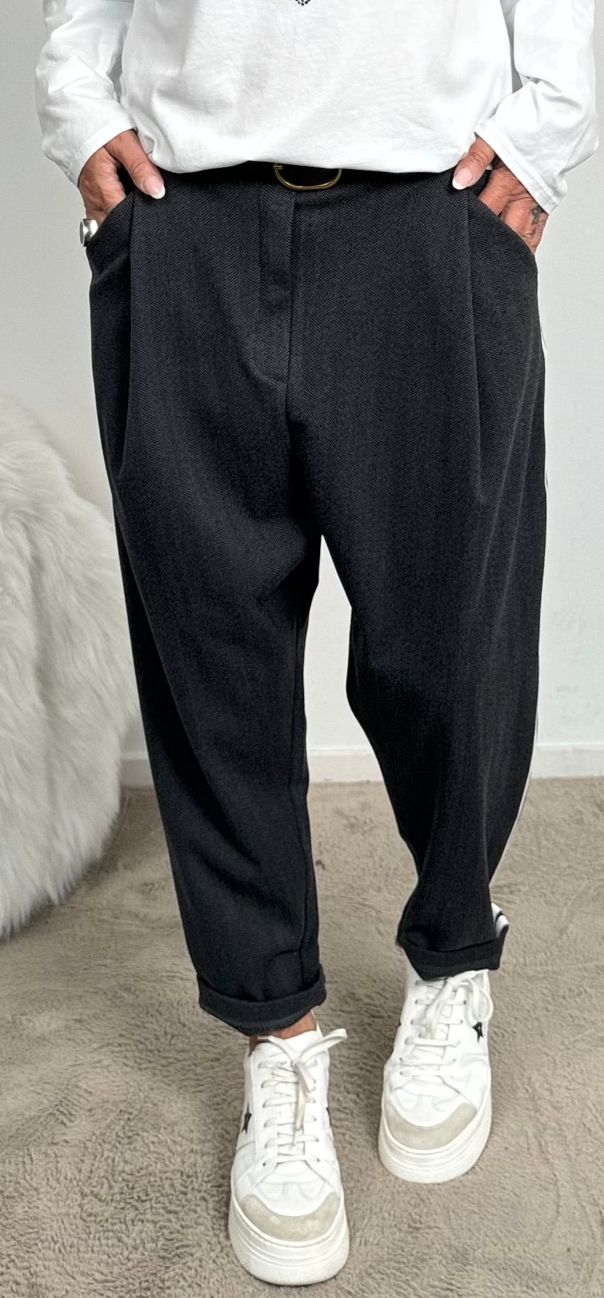 Baggy pants with side stripes "Rony" - anthracite (delivery date approx. October 8, 2024)