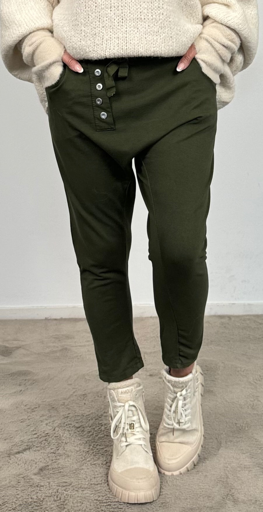 Baggy Pants "Chrissy" - olive