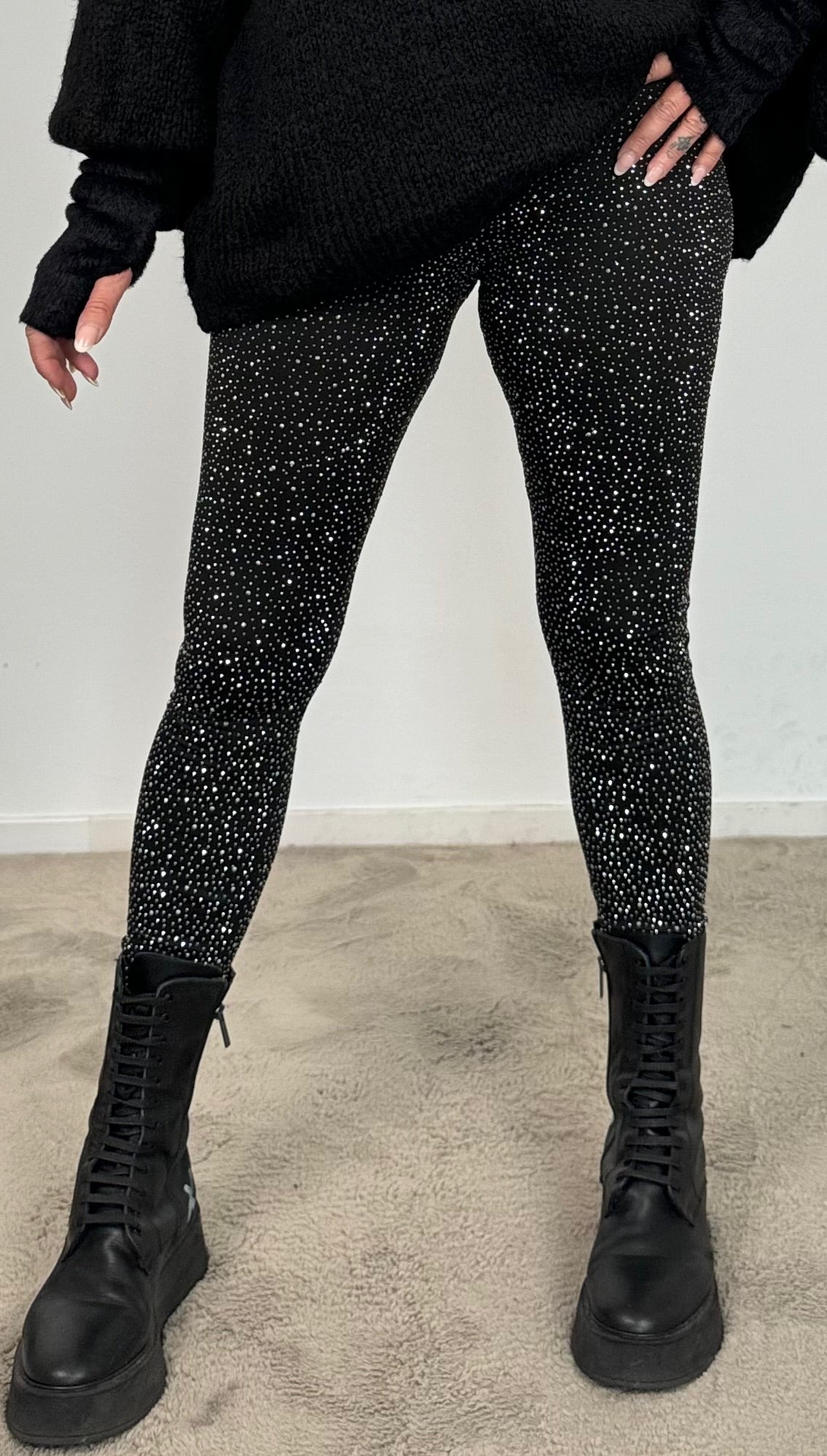 Leggings with glitter stones "Aury" - black