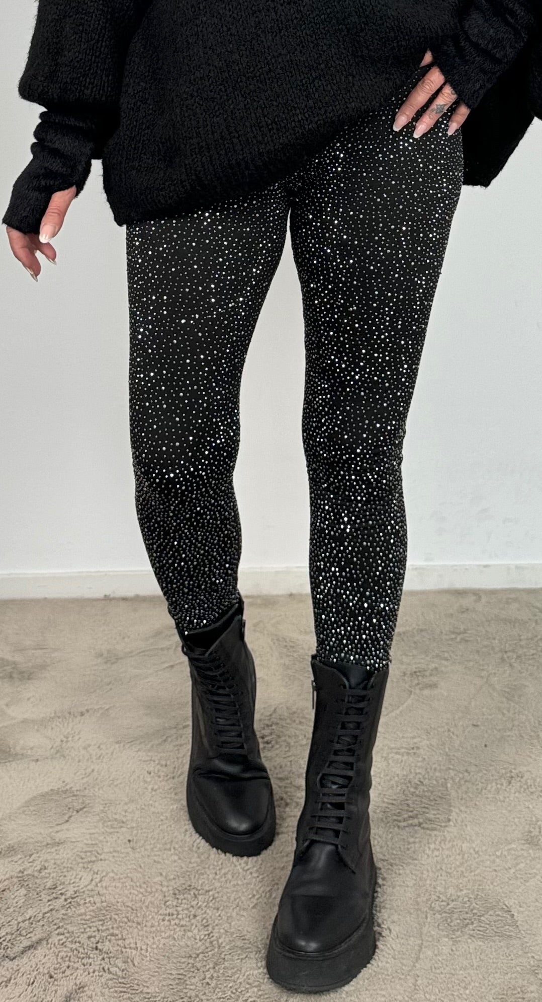 Leggings with glitter stones "Aury" - black