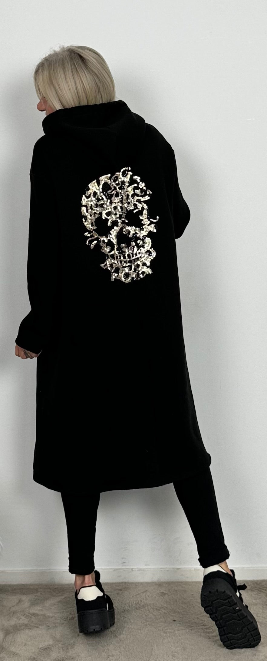 Long Hoodie "Sequin Skull" - black