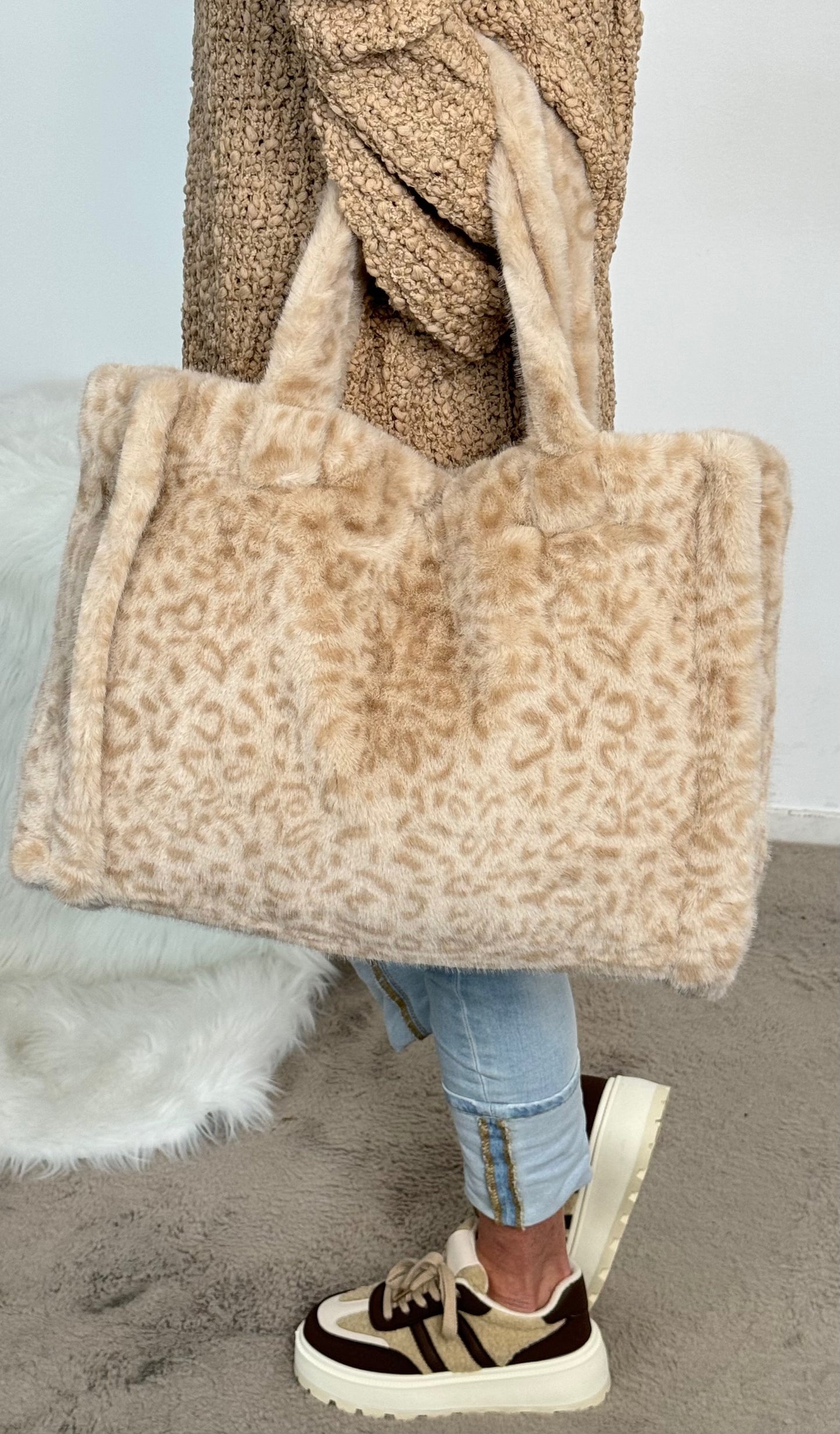 fur bag "London" - beige-leo