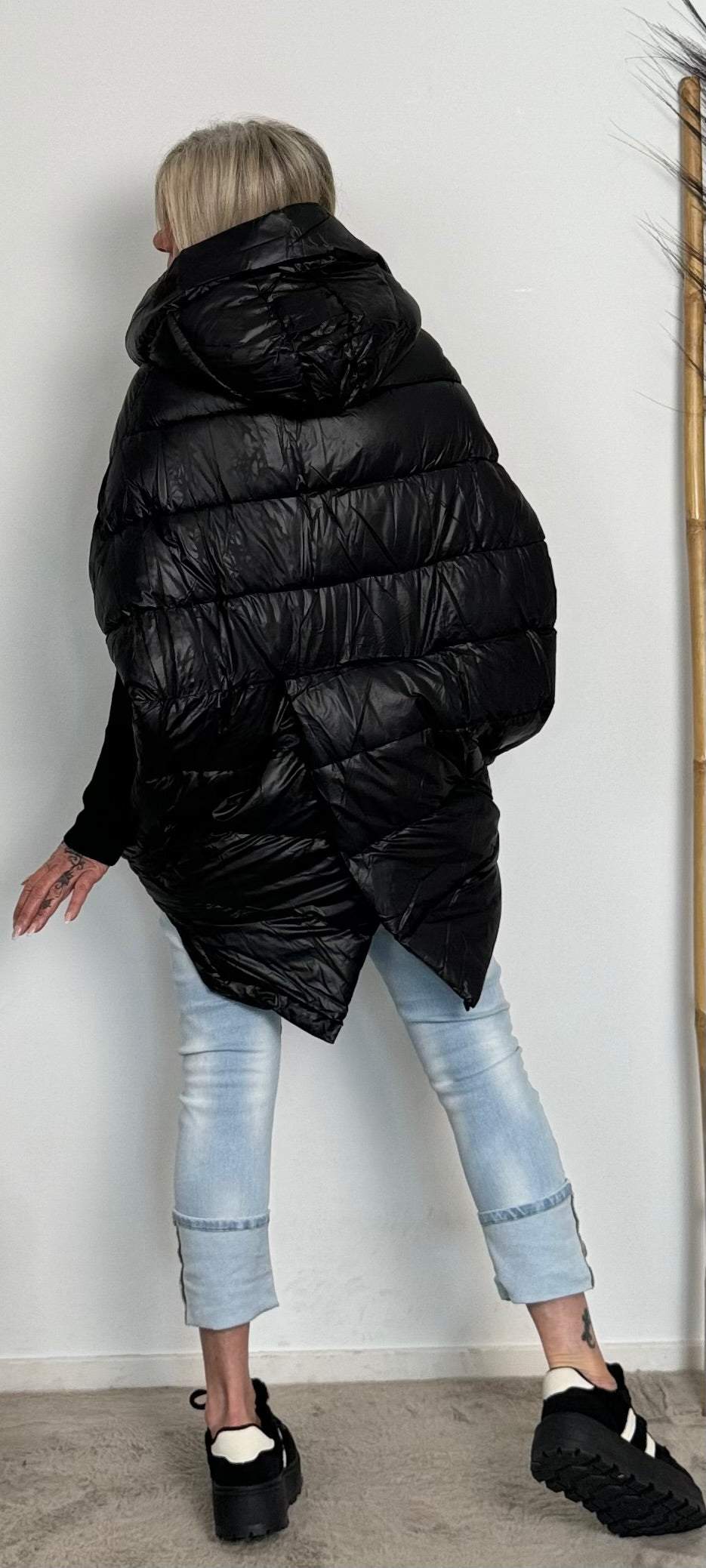 Oversized jasje met gebreide mouwen "Lindsay" - zwart