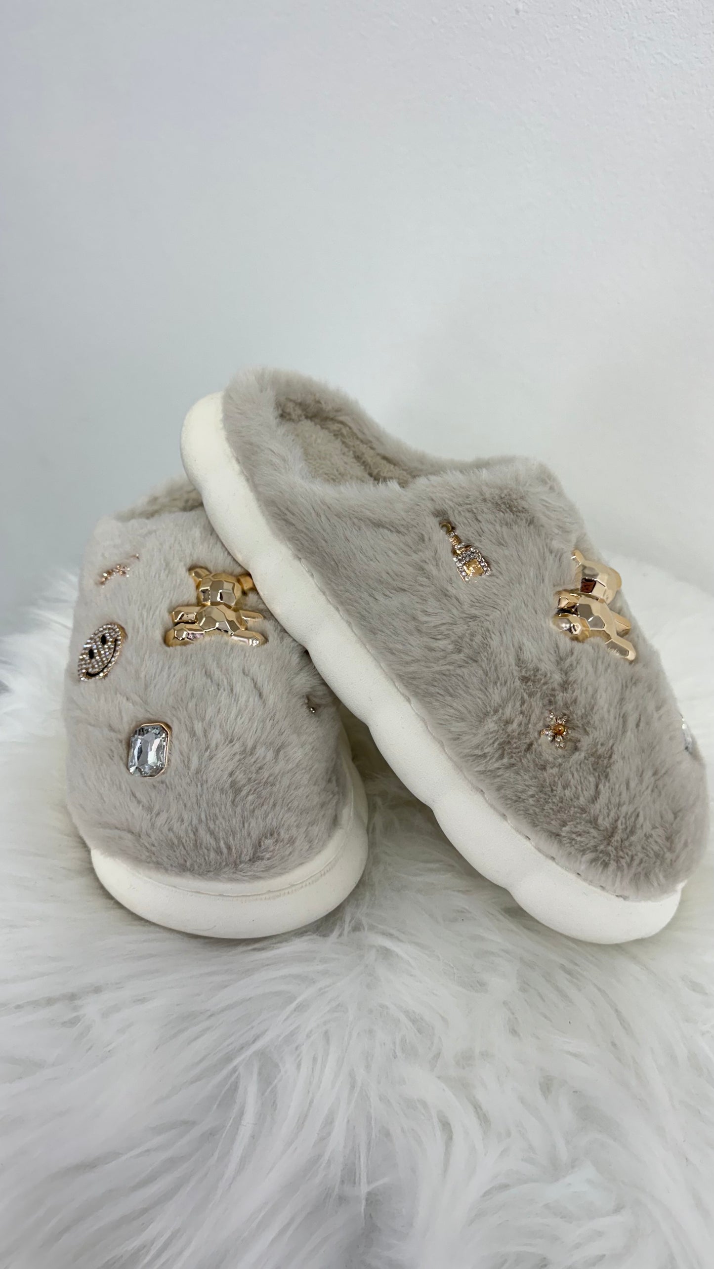 Fur slipper "Ira" - beige