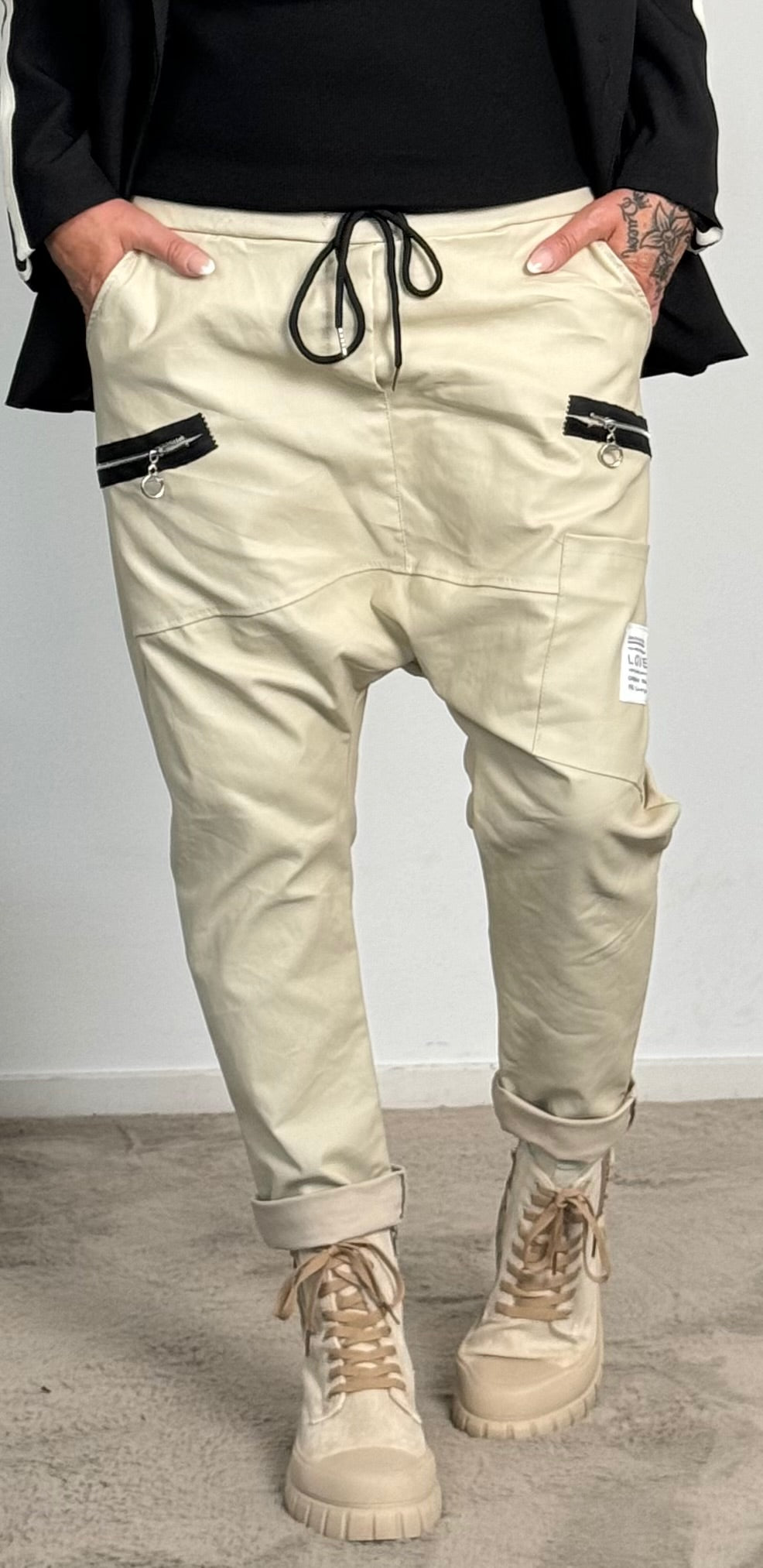 Imitatieleren baggy broek "Dela" - beige