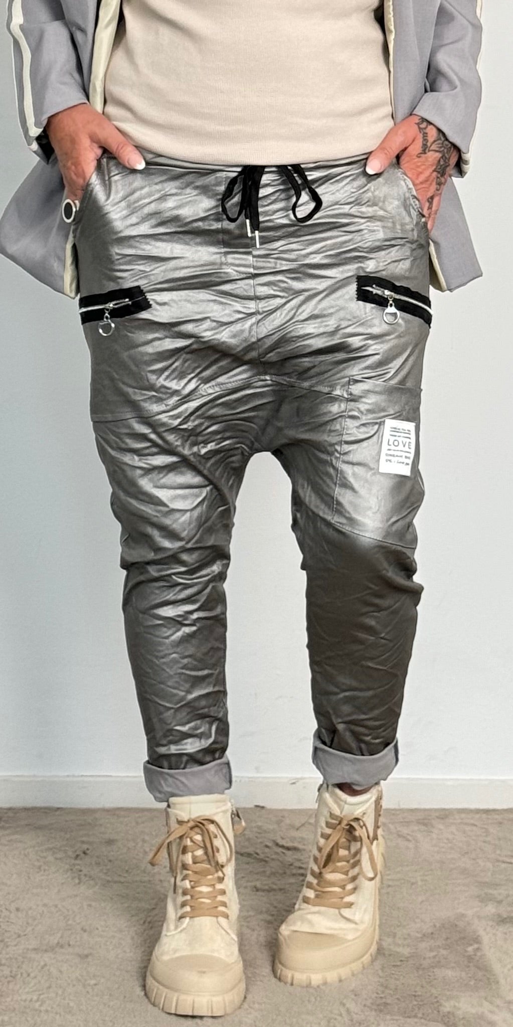 Imitation leather baggy trousers "Dela" - silver