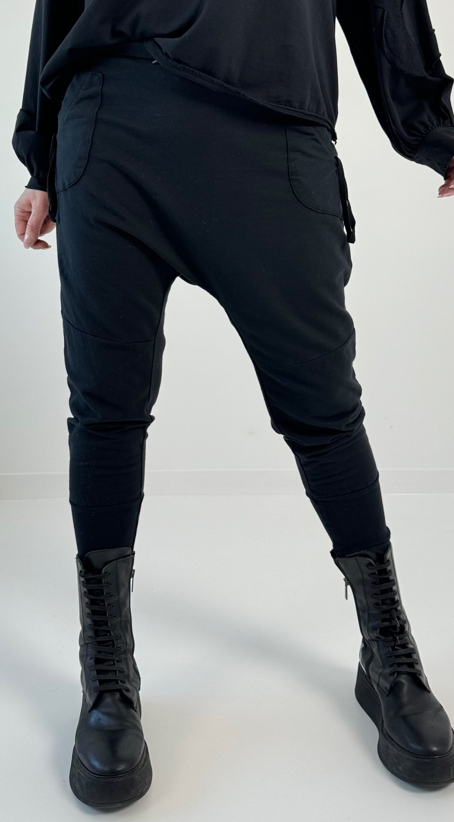 Baggy broek model "Kira" - zwart