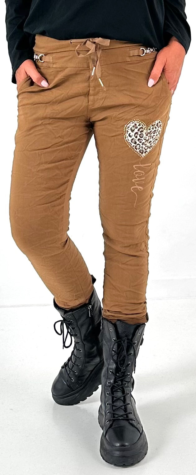 Pants model "Amour Stitch" - camel