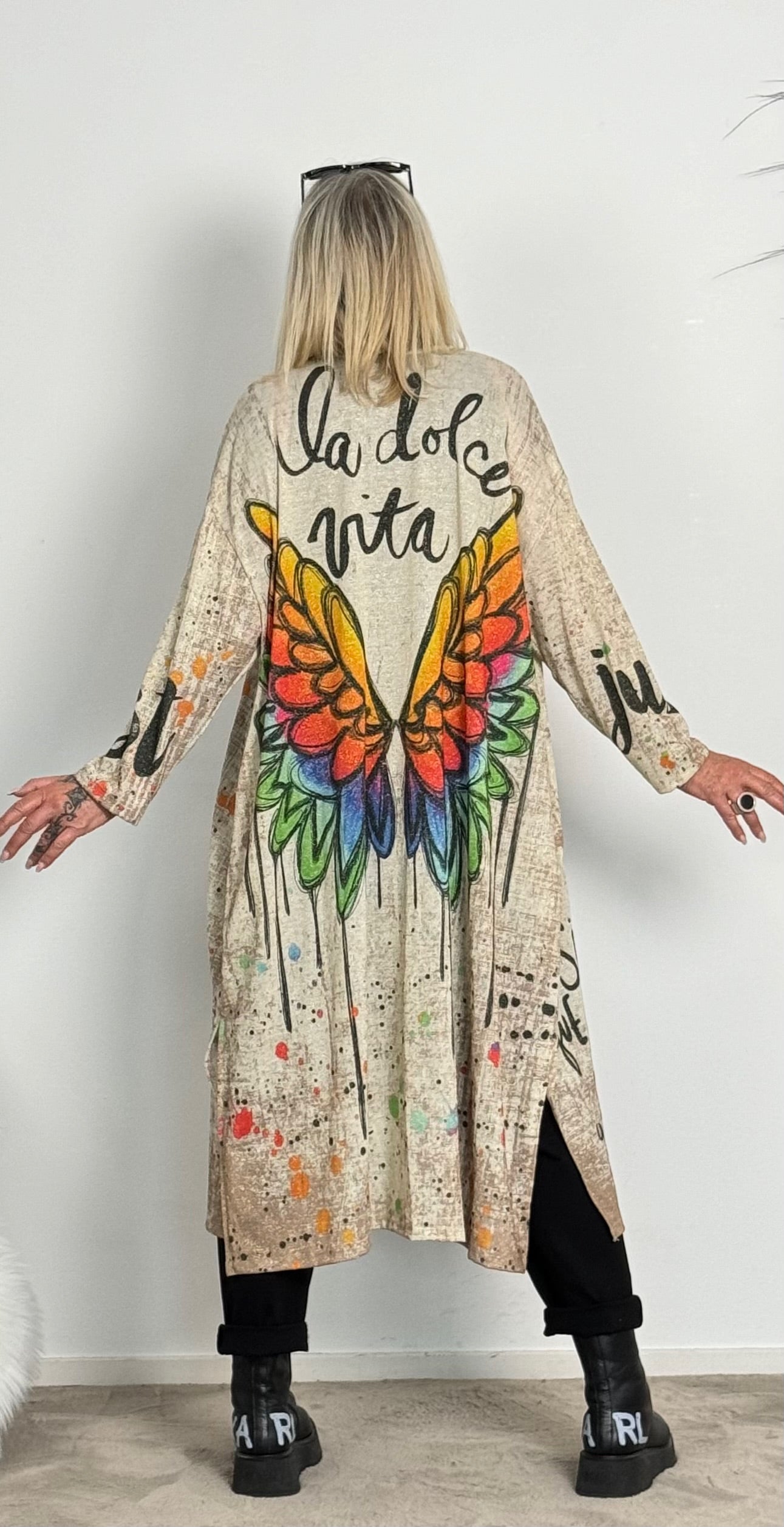 Fine knit coat "La dolce Vita" - beige-multi-coloured