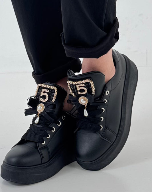 Sneaker model "Five" - ​​black