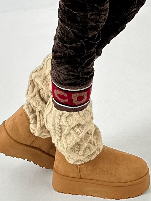 Boots model "Frosty Walk" - camel-beige-multicolored