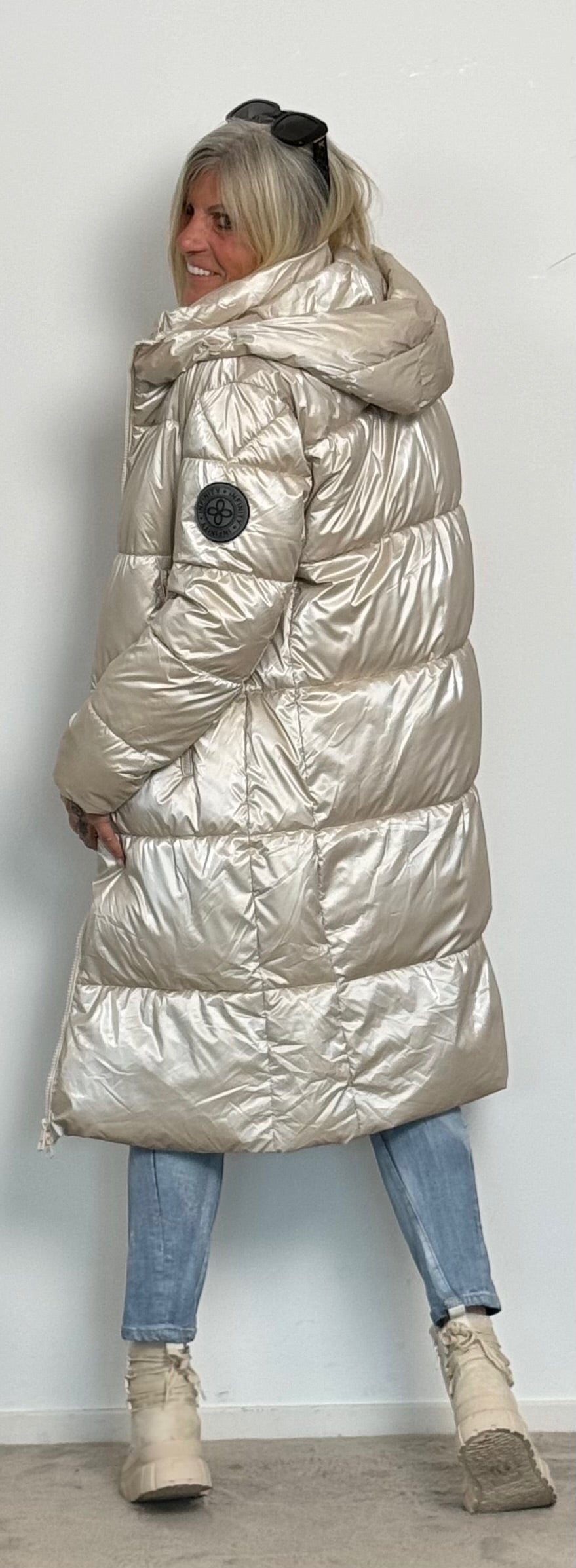 Quilted coat "Infinity" - beige