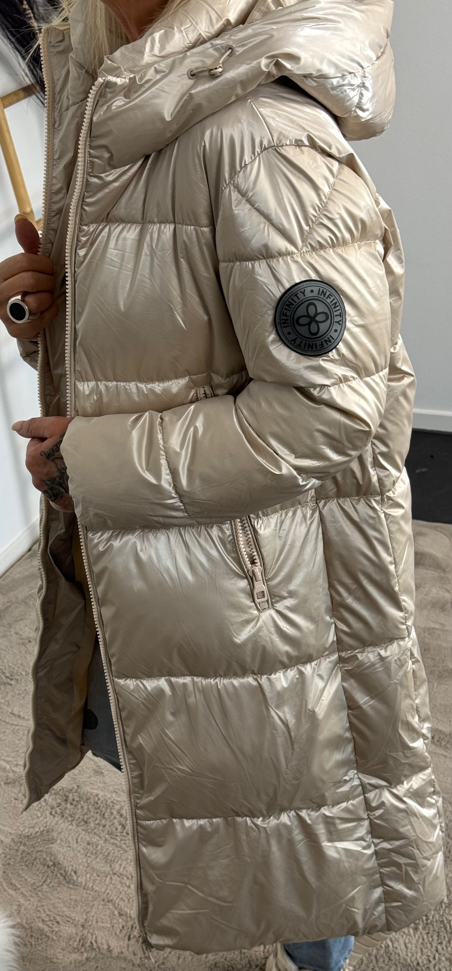 Quilted coat "Infinity" - beige