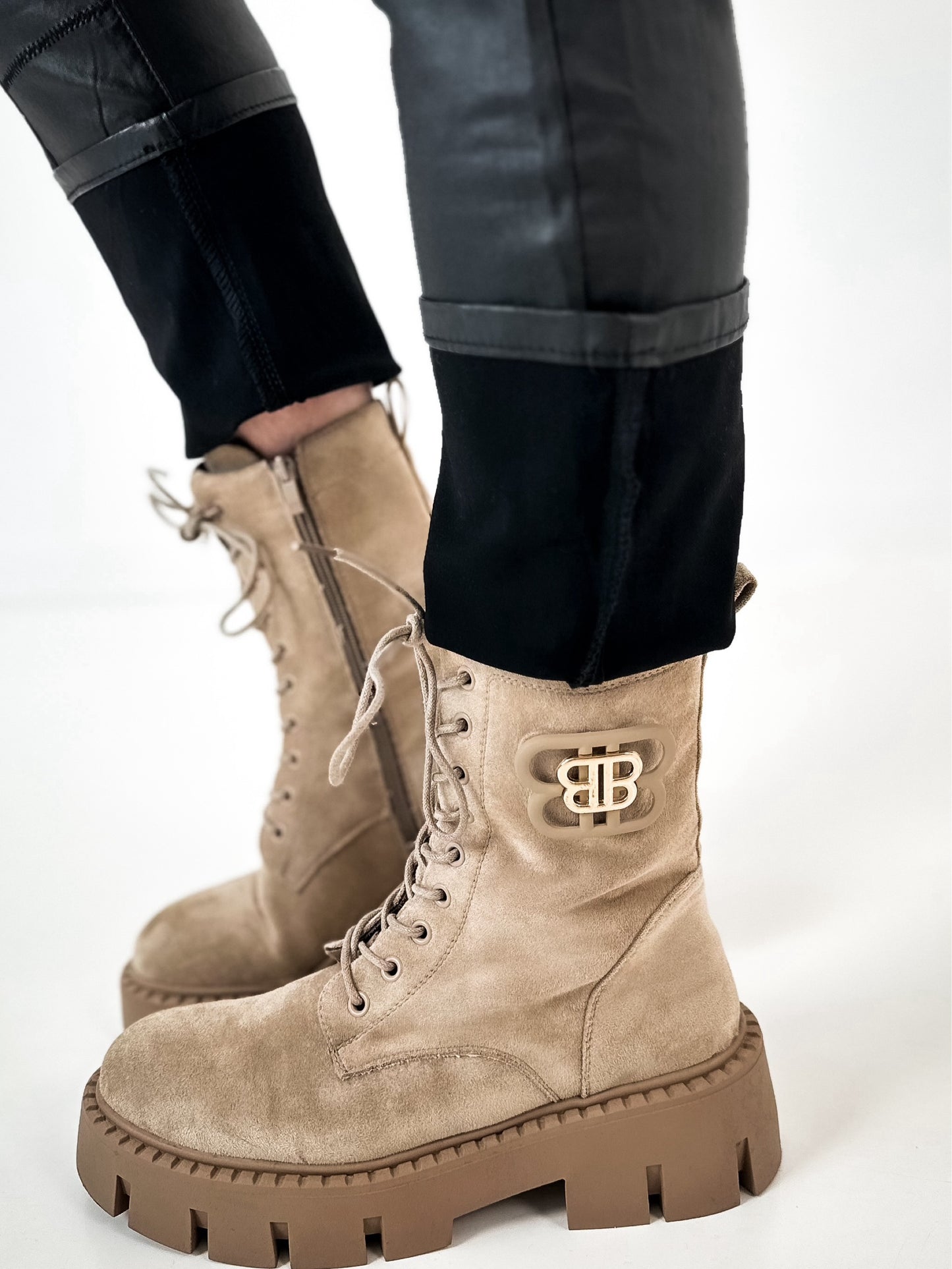 Bootie model "Bold Track" - beige