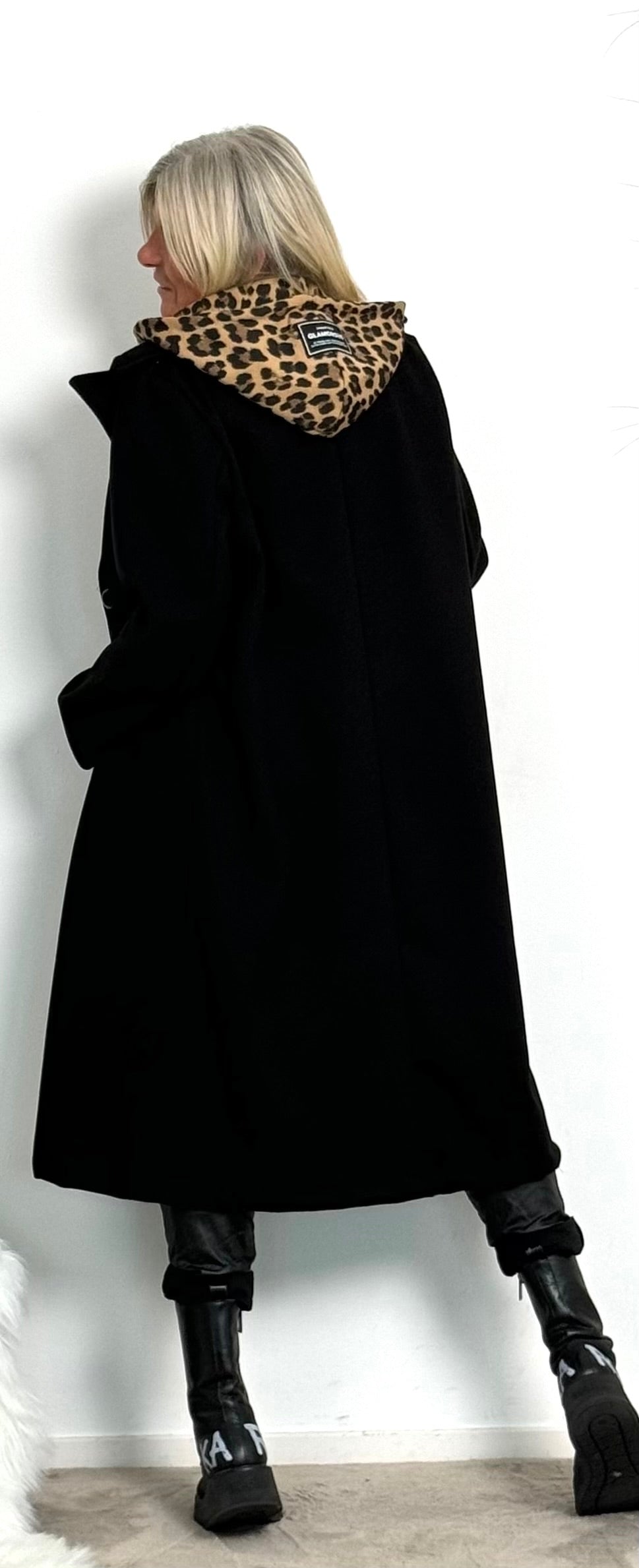 Coat with Leo sweatshirt insert "Lulu" - black