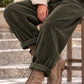 Cordhose mit großen Taschen und Gürtel - oliv ( lieferbar va. ab 03.11.26)