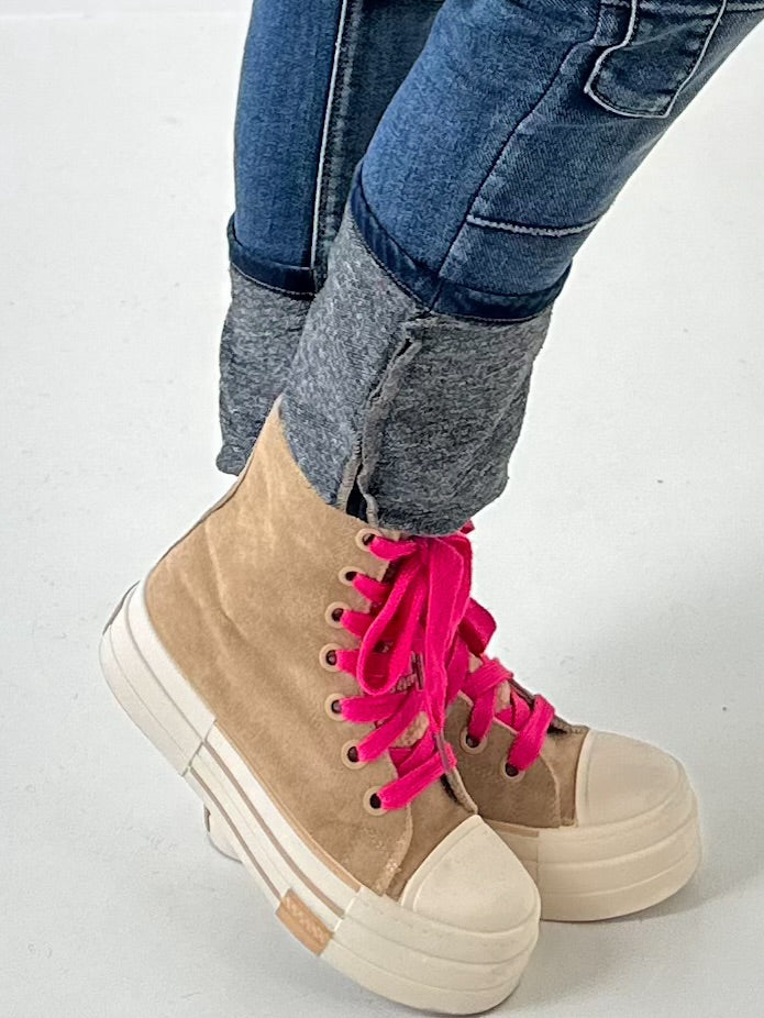 Bootie with platform sole and teddy strap model "Nora" - beige