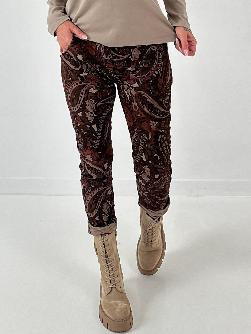 Babycord broek model "Soft Motion 4" - mokka-chocolade-beige